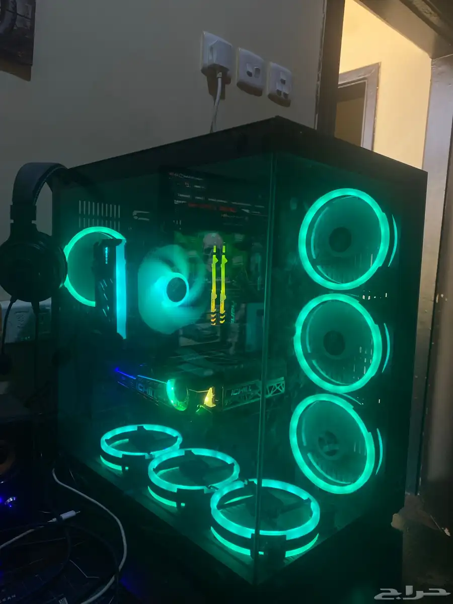 pc للبيع بمواصفات عالية 0