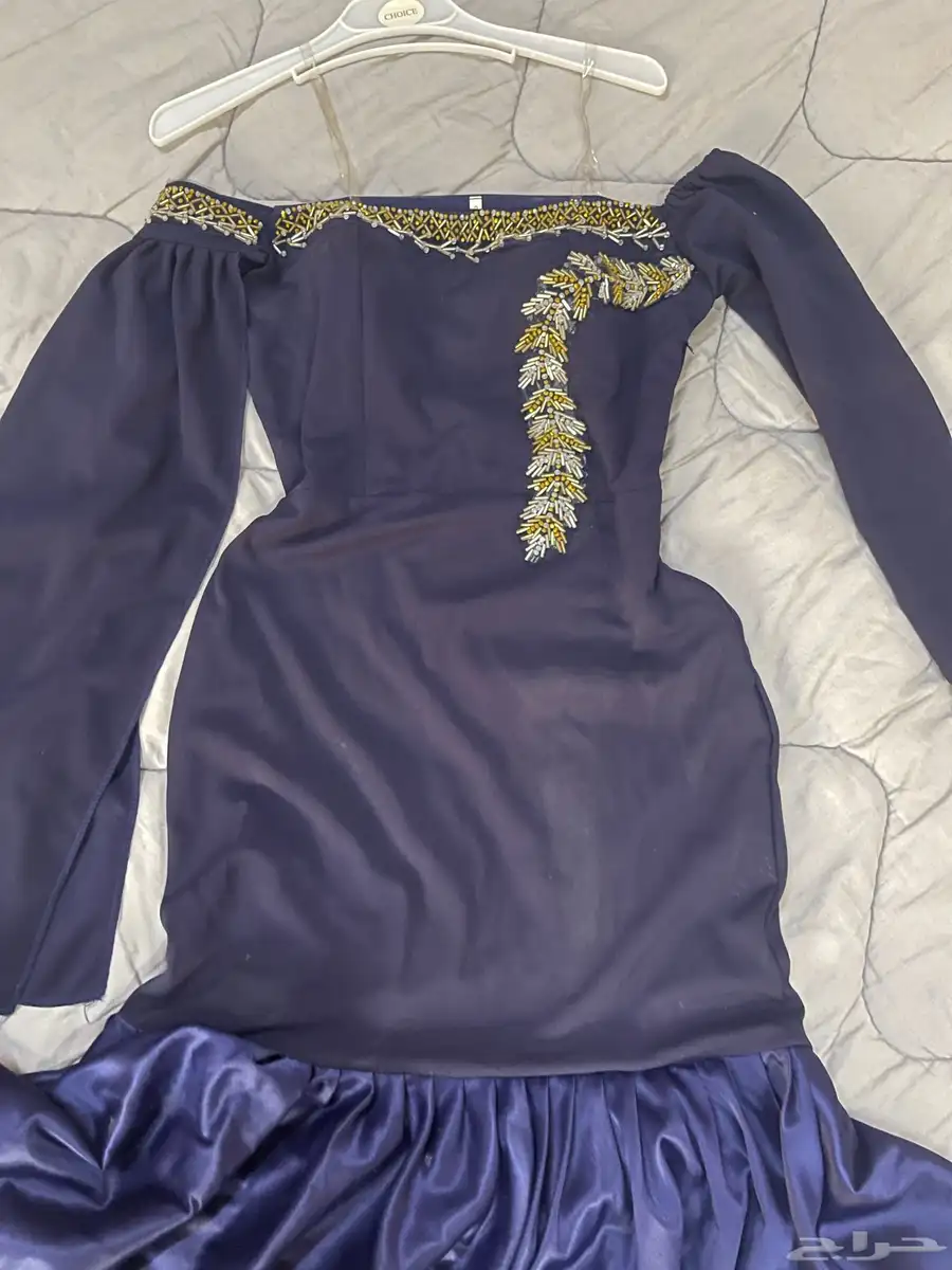 فساتين للبيع مقاس L 11