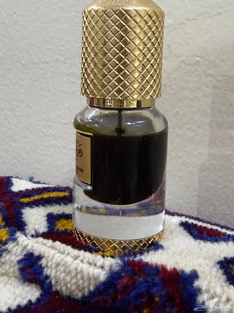 دهن عود عبدالصمد القرشي كلاكاسي قديم جدا 0