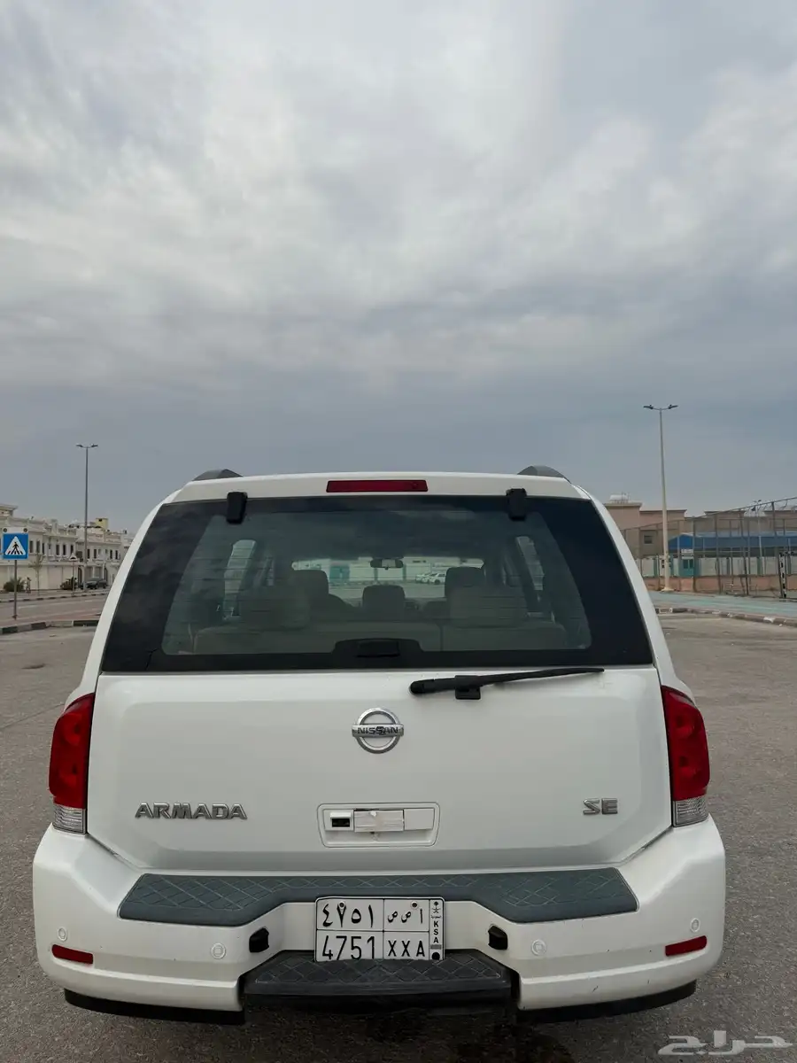 نيسان ارمادا 2008 دبل 8 سلندر 10
