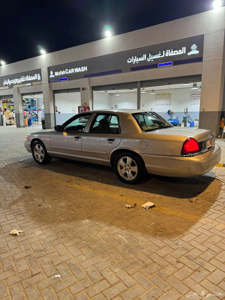 فورد فكتوريا 2006 للبيع 2