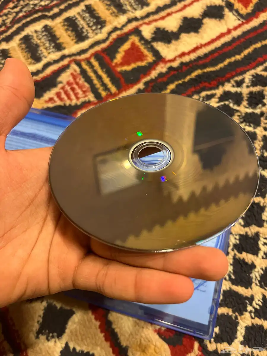 سوني 4 مع يدات اصليه 11