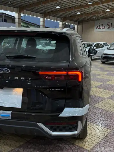 فورد تيريتوري تيتانيوم 2025 17