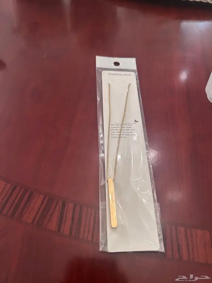 بضاعه اكسسوارات نسائيه للبيع جمله 12