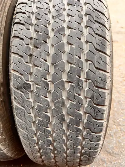 جنوط جيب 2009 مع كفرات صيني دعسة دنلوب مقاس 265 70 17 7