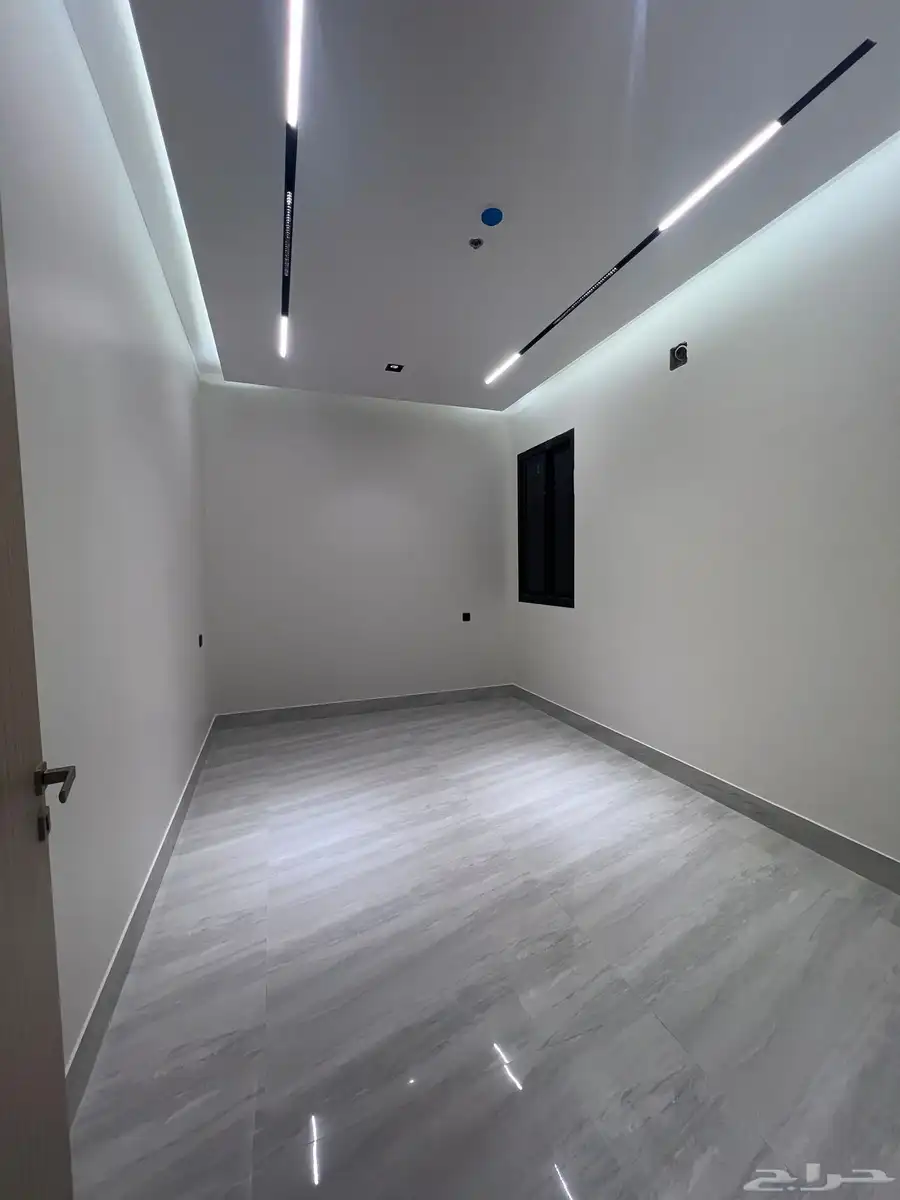 Apartment for sale in Al-Munsiyah near Qurtubah 0