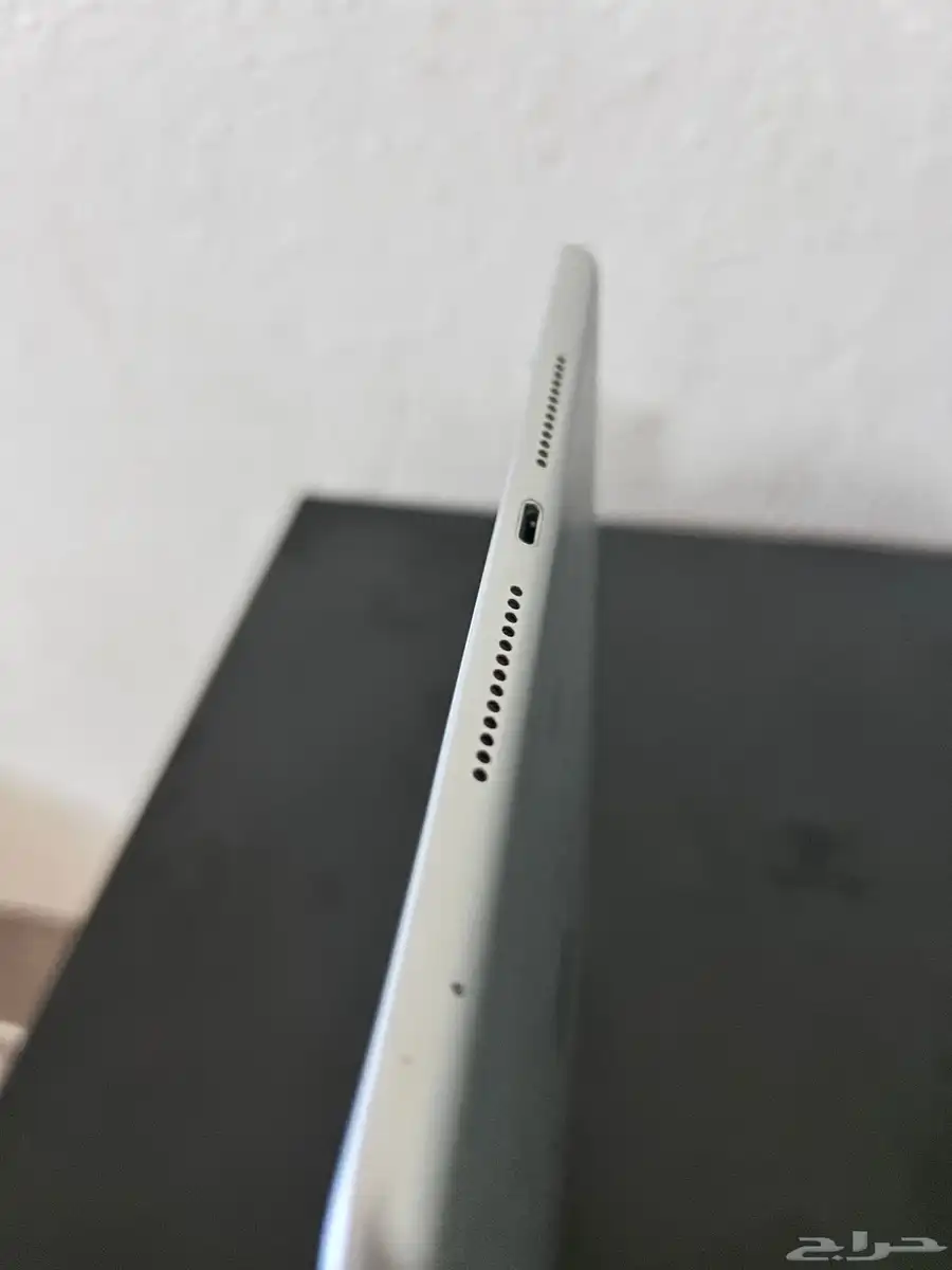 ايباد الجيل الثامن للبيع 4