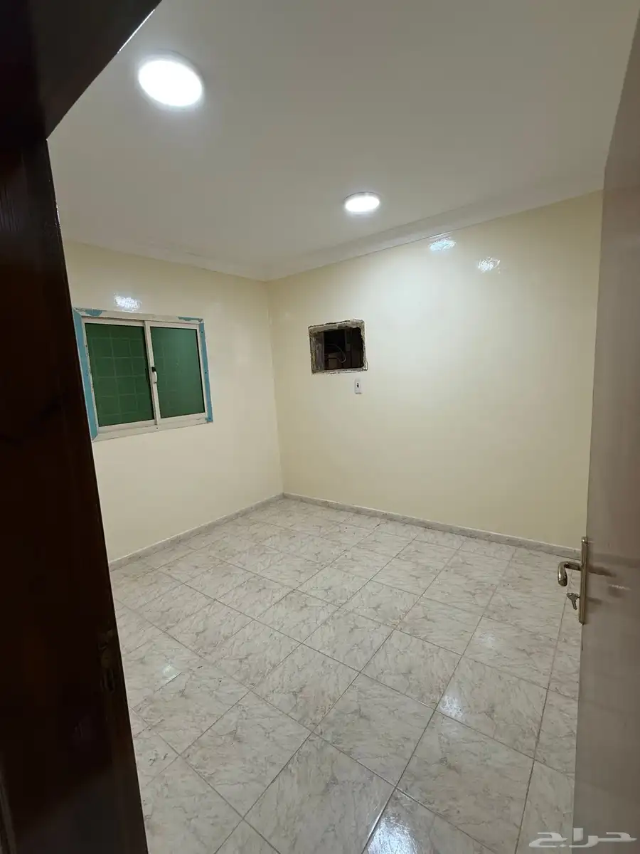 للايجار عماره بالجبيل 4