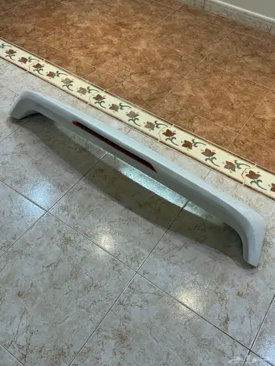 للبيع جناح لاندكروزر 2003 0