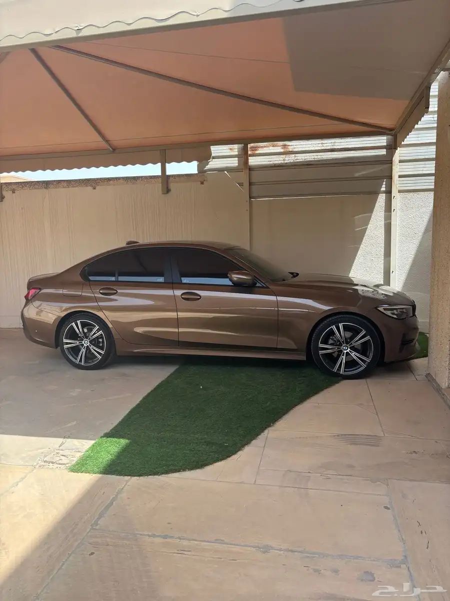 ممشى قليل 2020 BMW 320 موديل 13