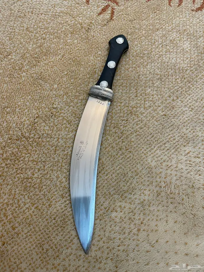 للبيع سكين فضه حزام 10