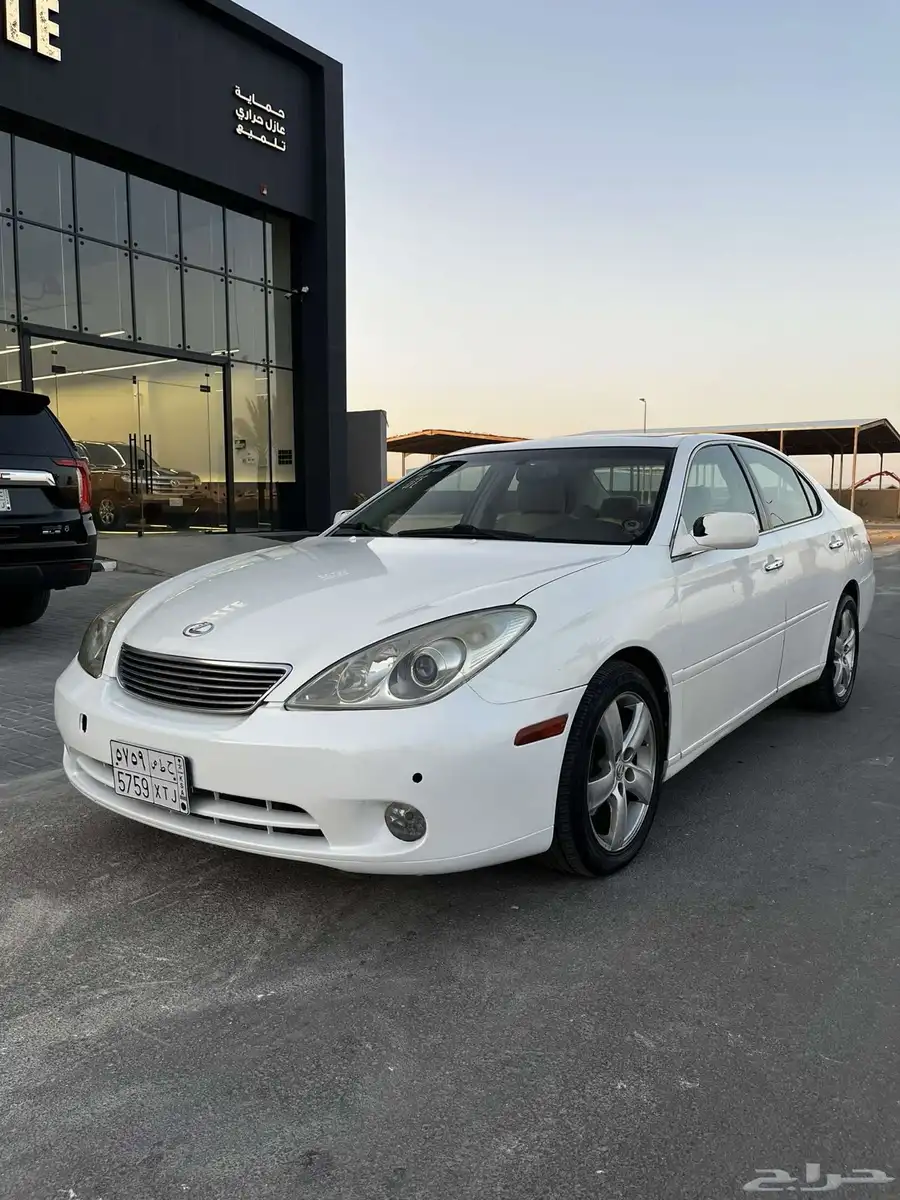 لكزس 2005 اي اس دواخل على الشرط 0