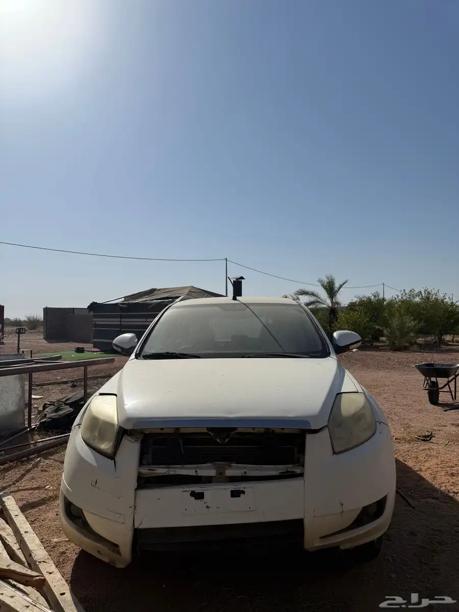 GEELY-EMGRAND X بيع تشليح كل شي فيها معاد المكينة والقير 1