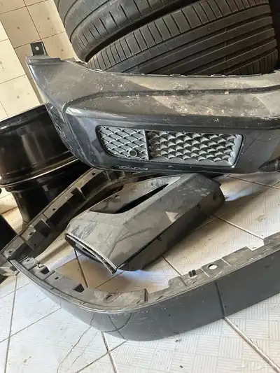 قطع مرسيدس جي كلاس 8