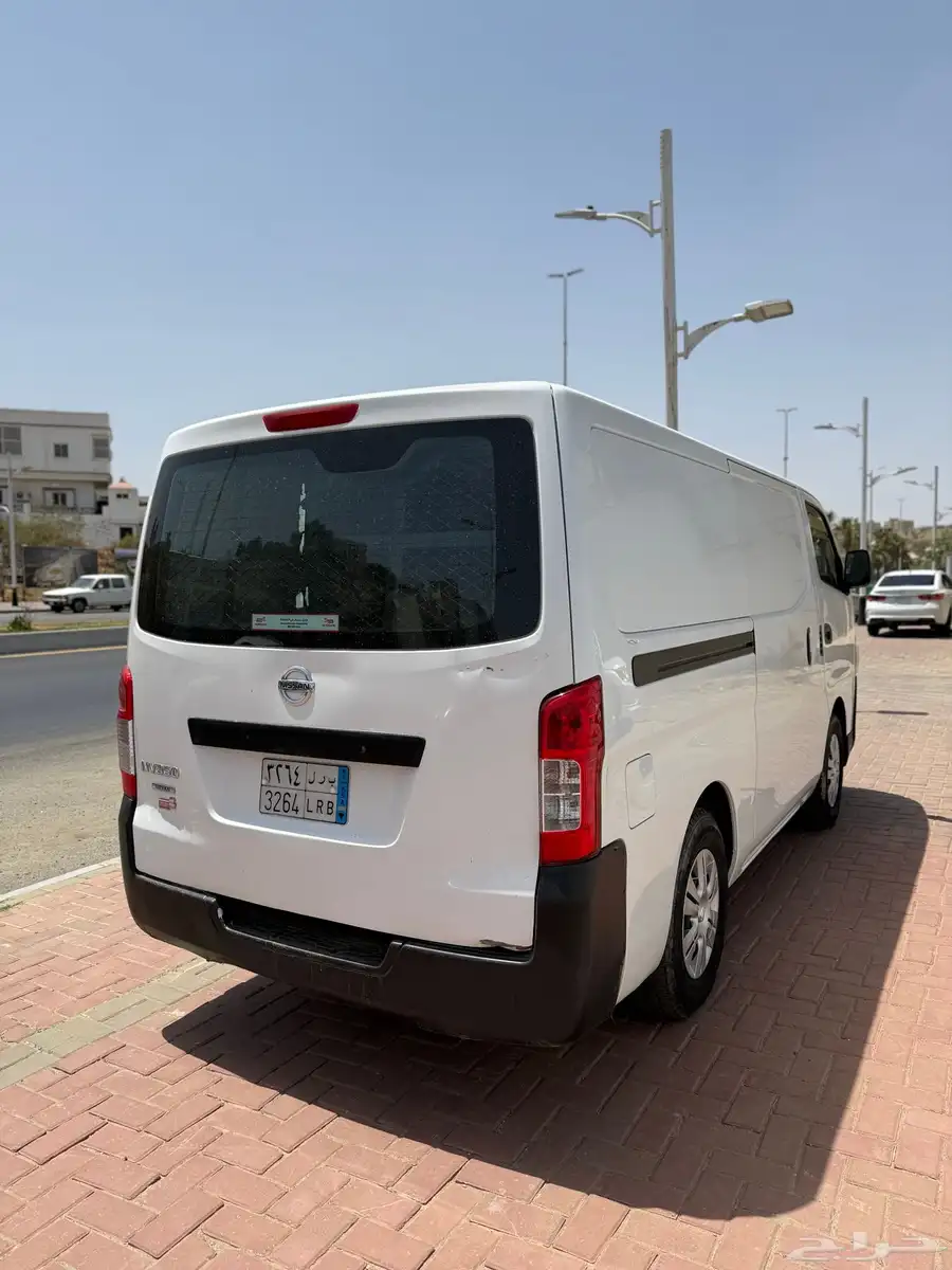 باص نيسان ديزل 2020 مفحوص ومجدد 3