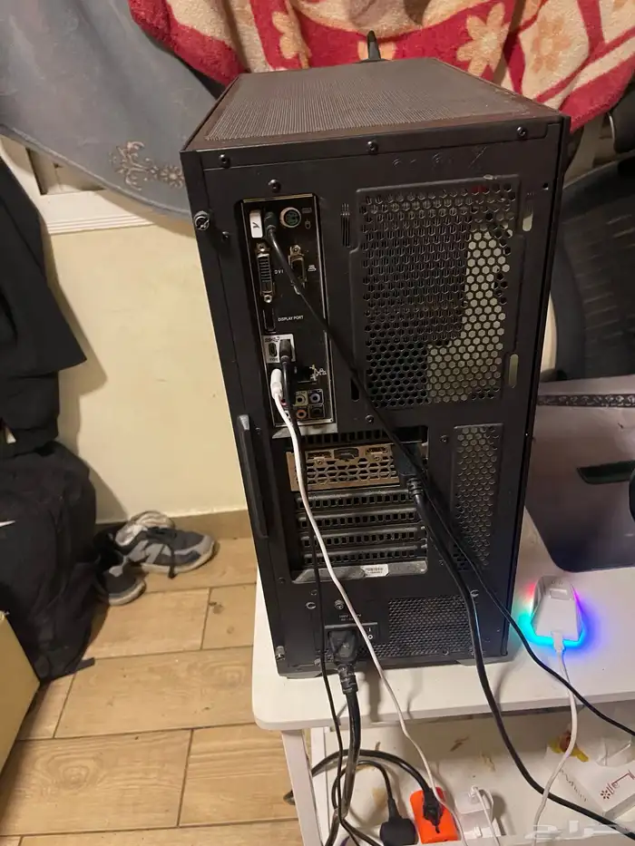 للبيع بي سي pc بكرت شاشه NVIDIA GeForce RTX 2070 super 8gb 4