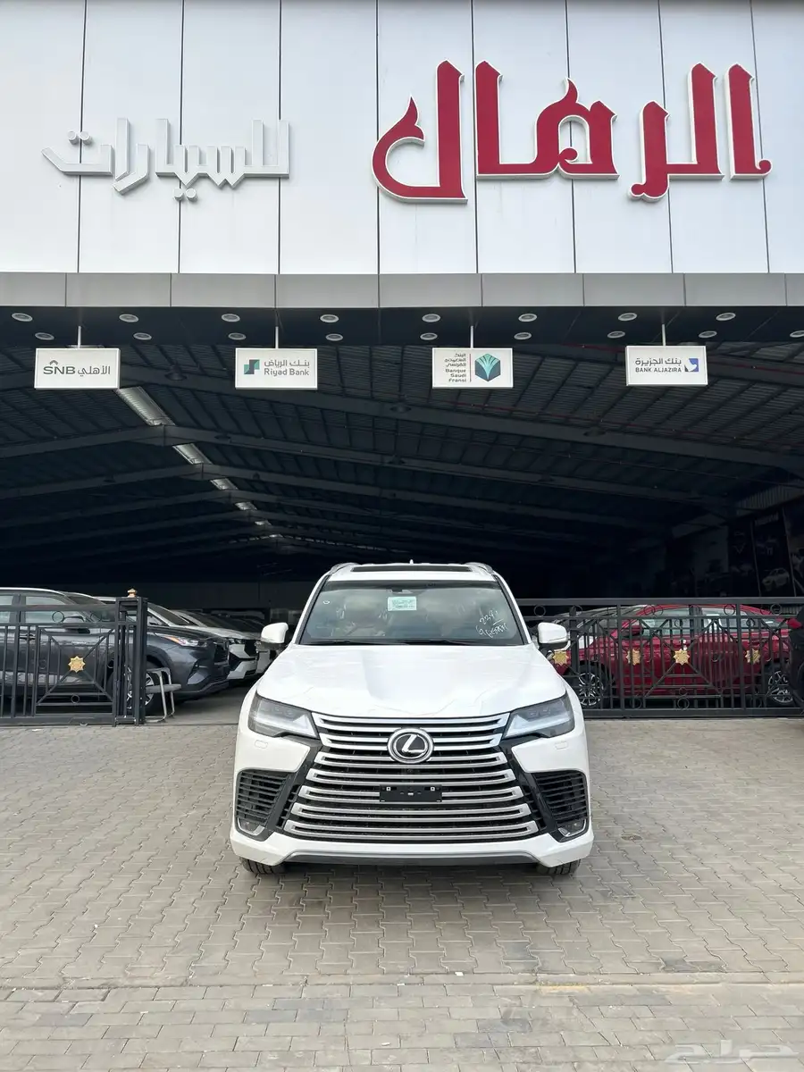 لكزس LX700h هايبرد 2025 سعودي جديد 535900 شامل الضريبة 0