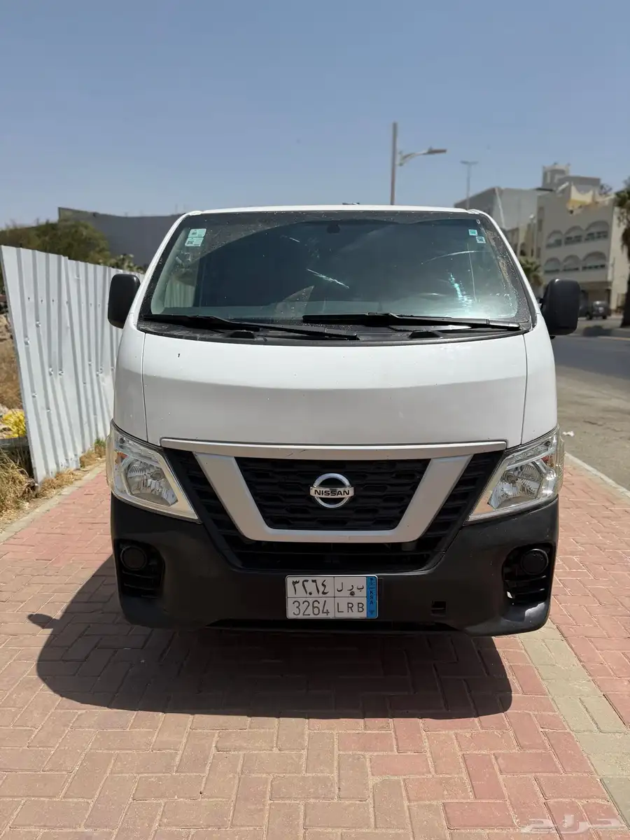 باص نيسان ديزل 2020 مفحوص ومجدد 1