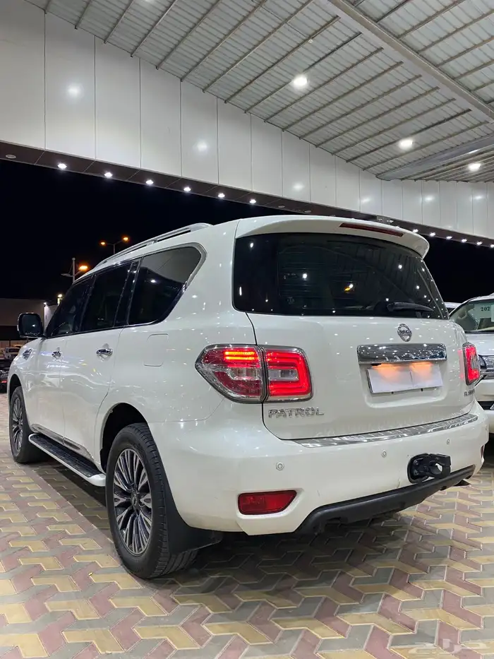 نيسان باترول 2018 العدد 70 الف بلاتينيوم 21