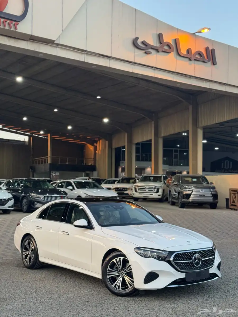 مرسيدس E200 2024 جديدة - ضمان الجفالي - 255 الف جاهزة بأسمك 24