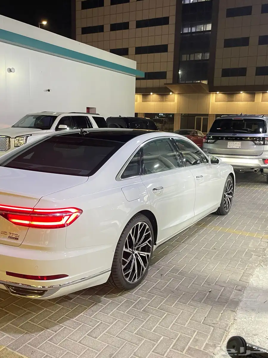 اودي A8 2021 تحت الضمان 2