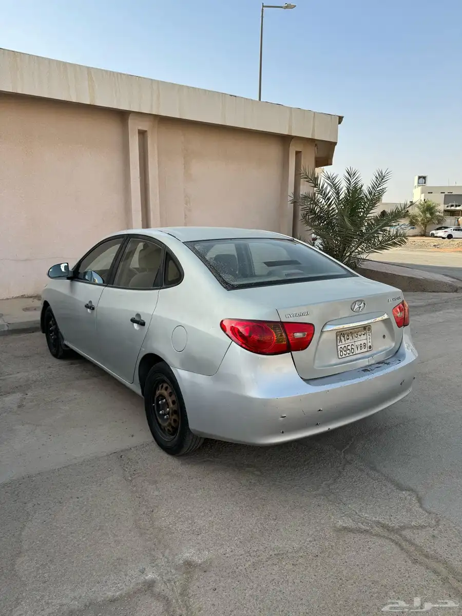 إلنترا 2010 3