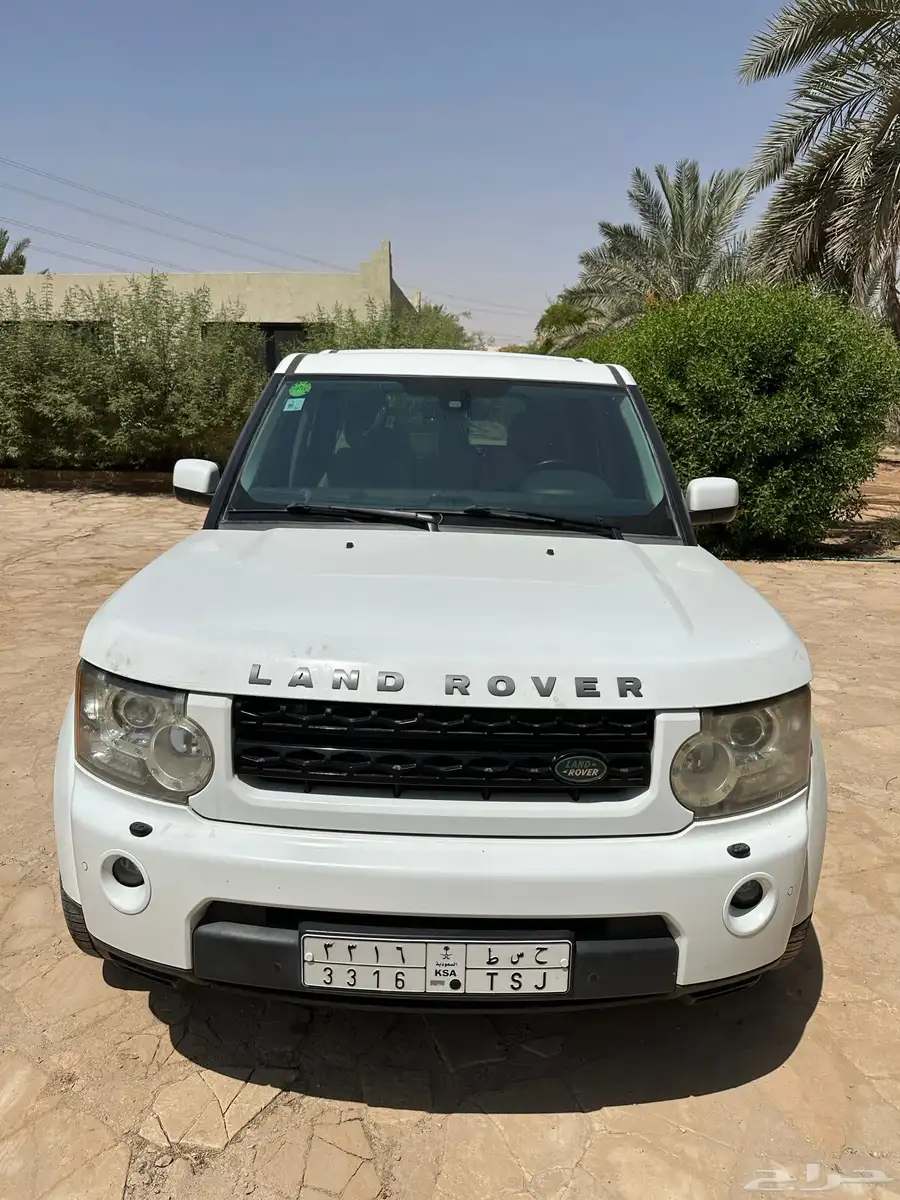لاندروفر LR4 فل كامل موديل 2013 نظيف ( المكينة خربانة فقط ) 0