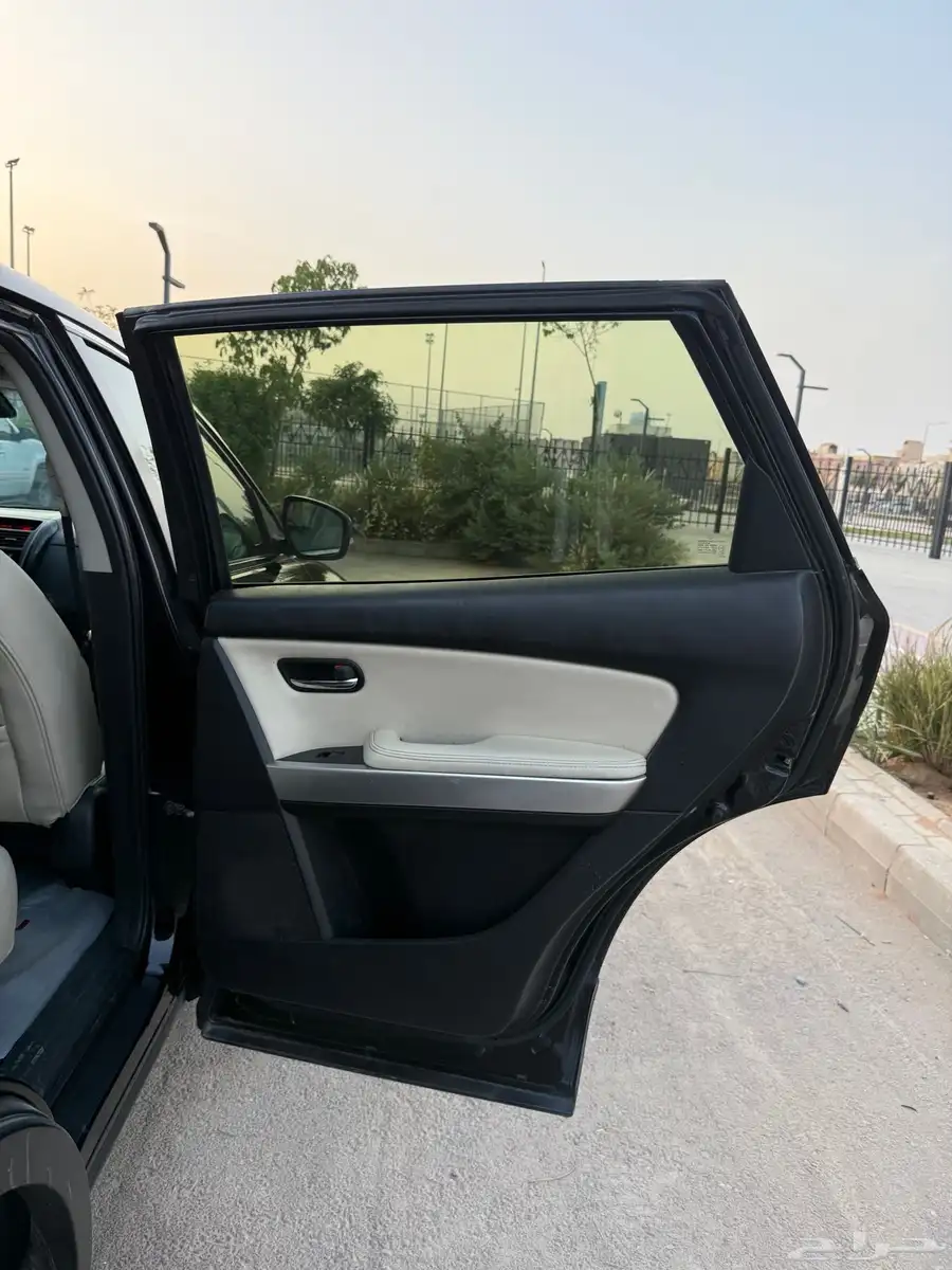 مازدا CX9 فل كامل 39