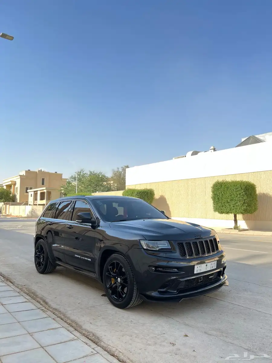 جراند شروكي srt8 2