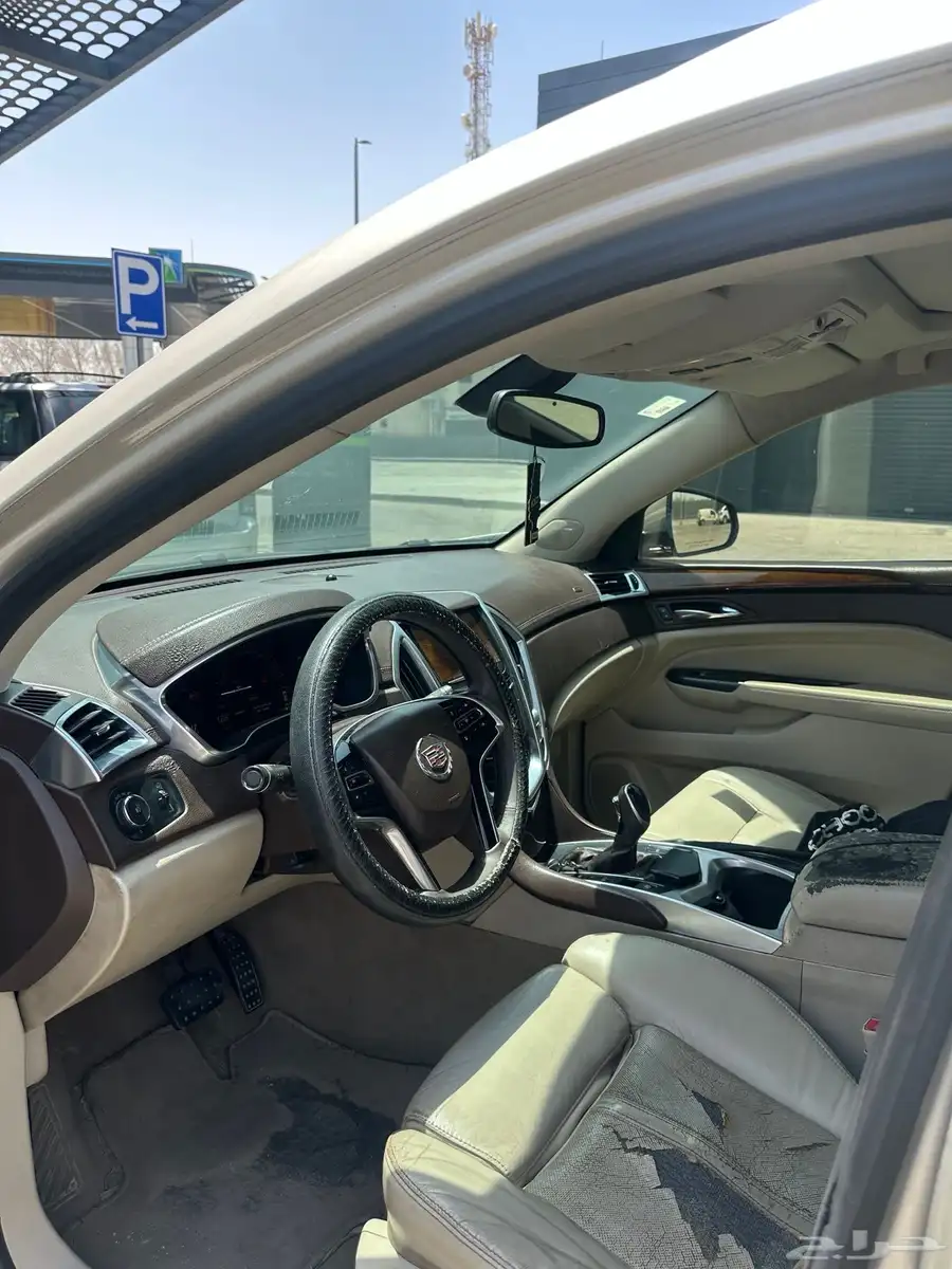كاديلاك SRX 5