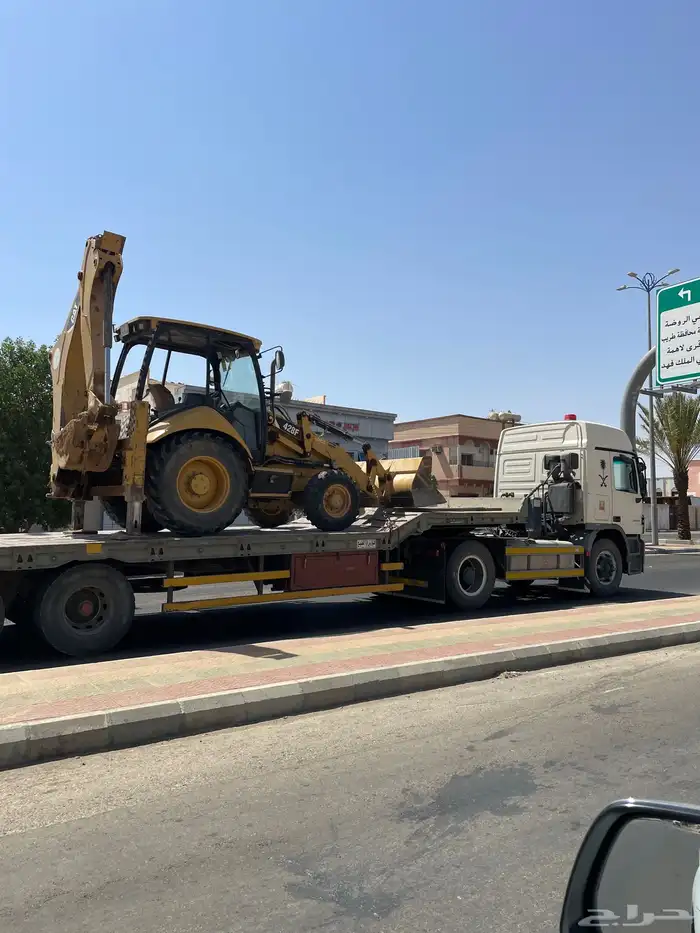 لوبد مع سواقه للإيجار 14
