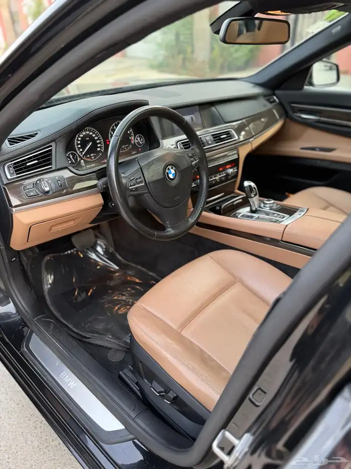 BMW 730Li 2010 11