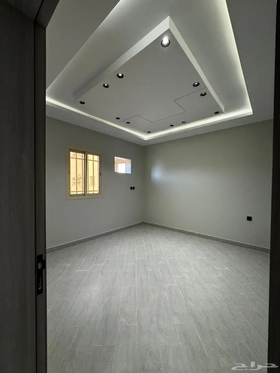 شقق وروف علوي للبيع مخطط 8 11