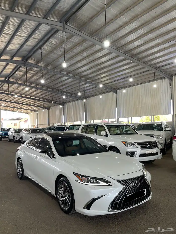 لكزس ES350 CC 2023 11