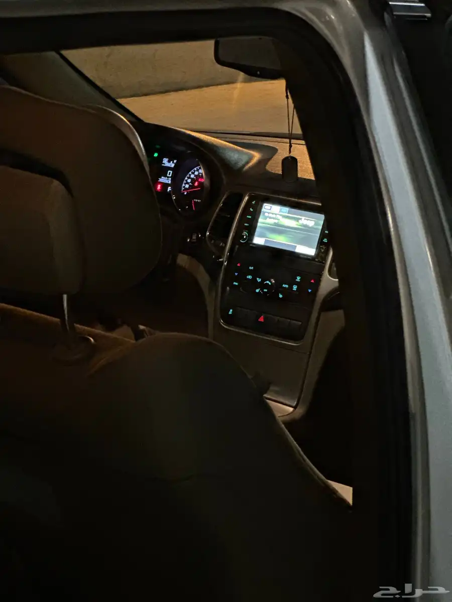 قراند شيروكي 2013   Grand Cherokee 12