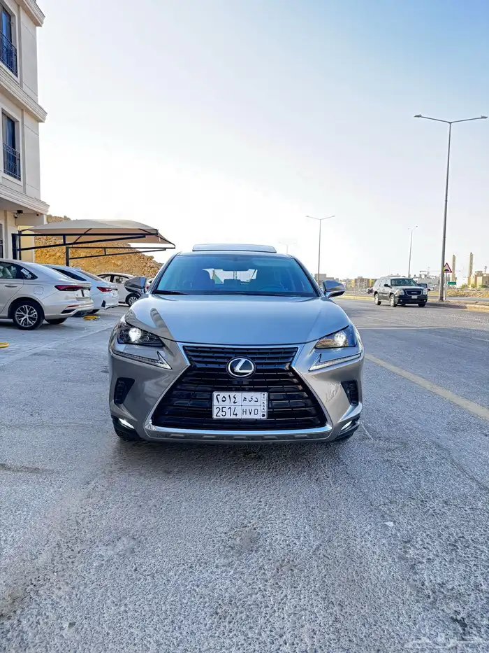 لكزس NX300 2021 سعوديه 10