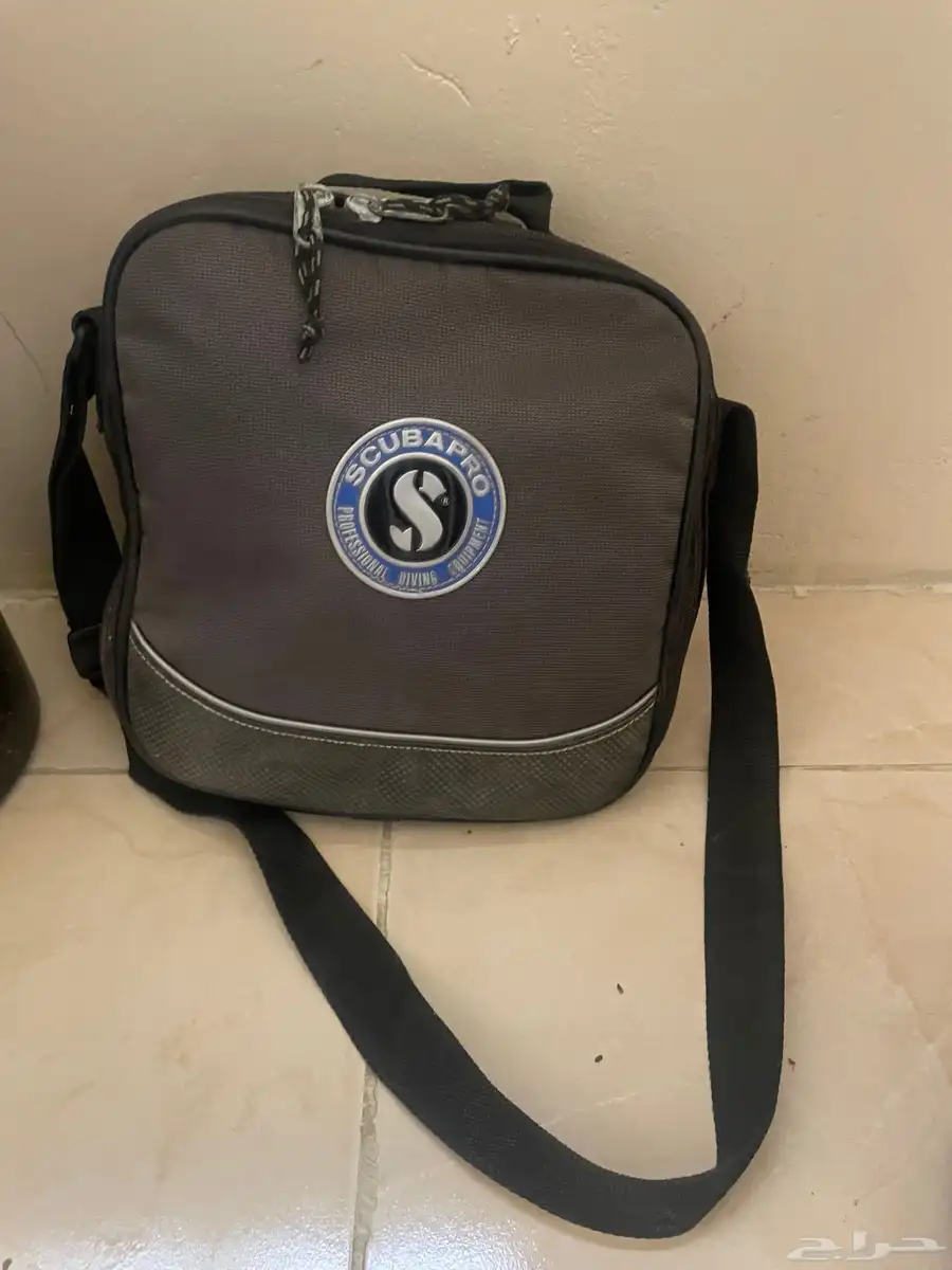 معدات غوص 0