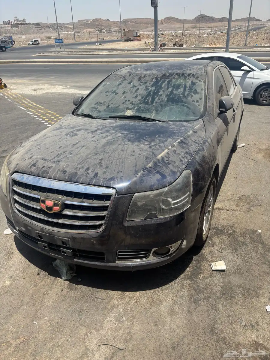 جيلي موديل 2014 اللون كحلي 6