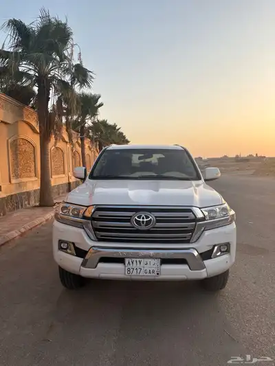 لاندكروزر ديزل 2