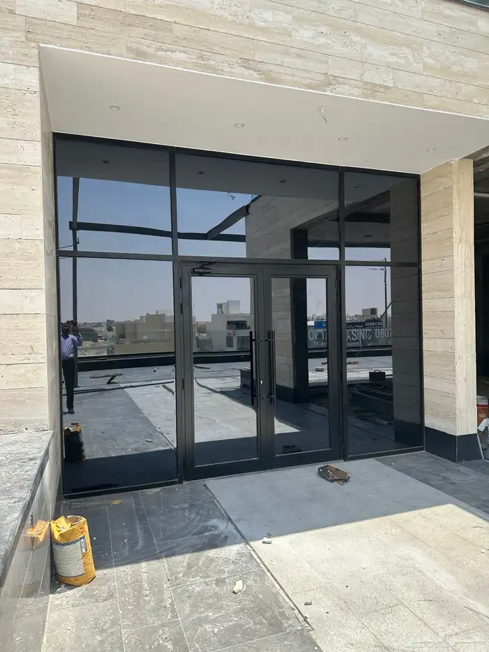 شركة مصنع البيطار للزجاج والألمنيوم 70