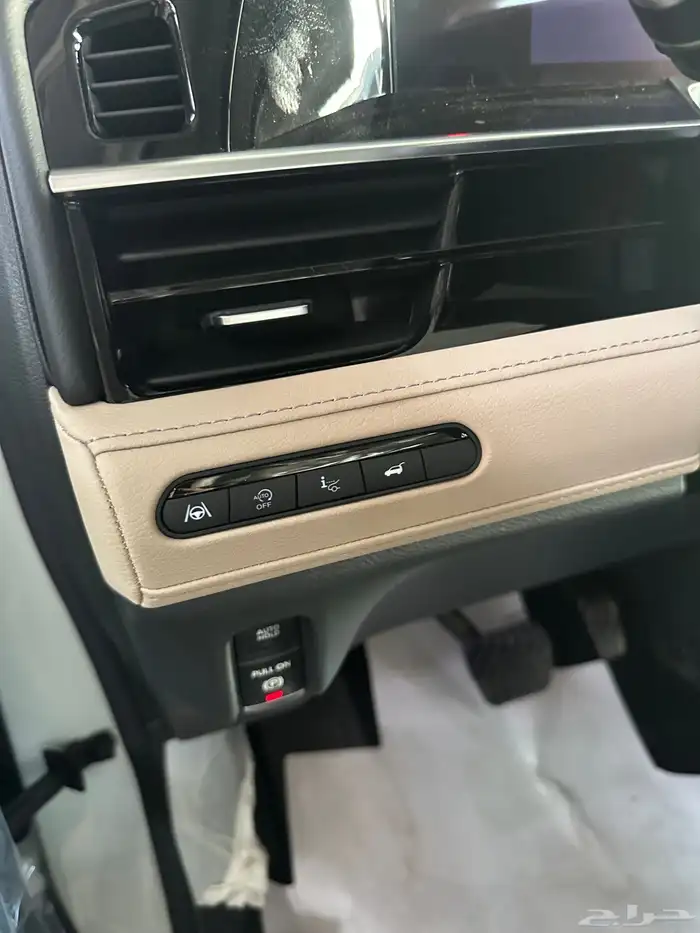 عرض خاص إنفينيتي QX80 SENSORY 1