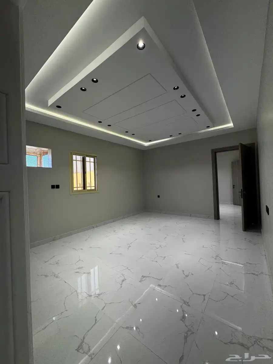 شقق وروف علوي للبيع مخطط 8 16