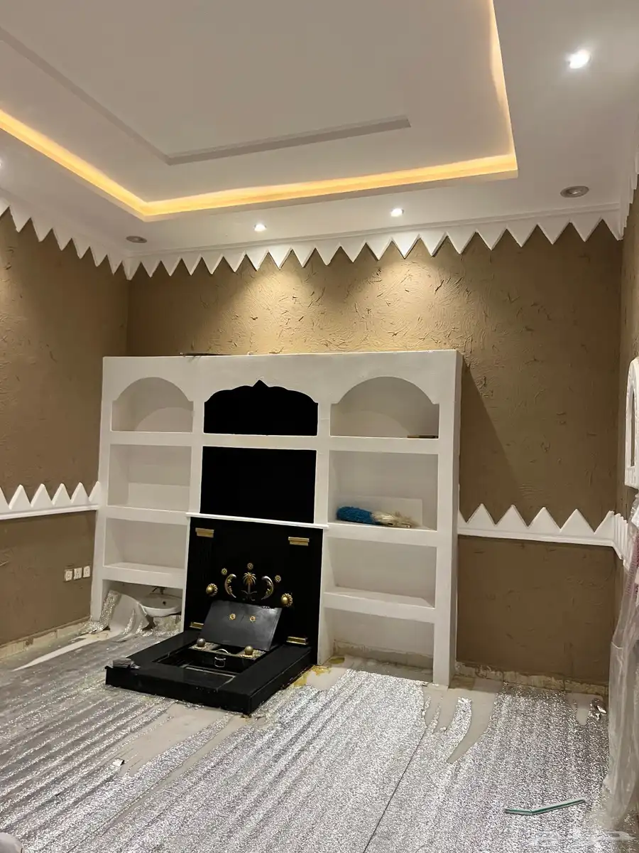 فله للايجار حي البيان 12
