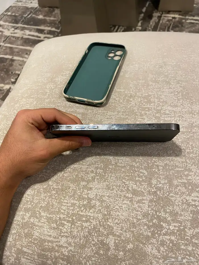 ايفون 12 برو بيع مستعجل 2