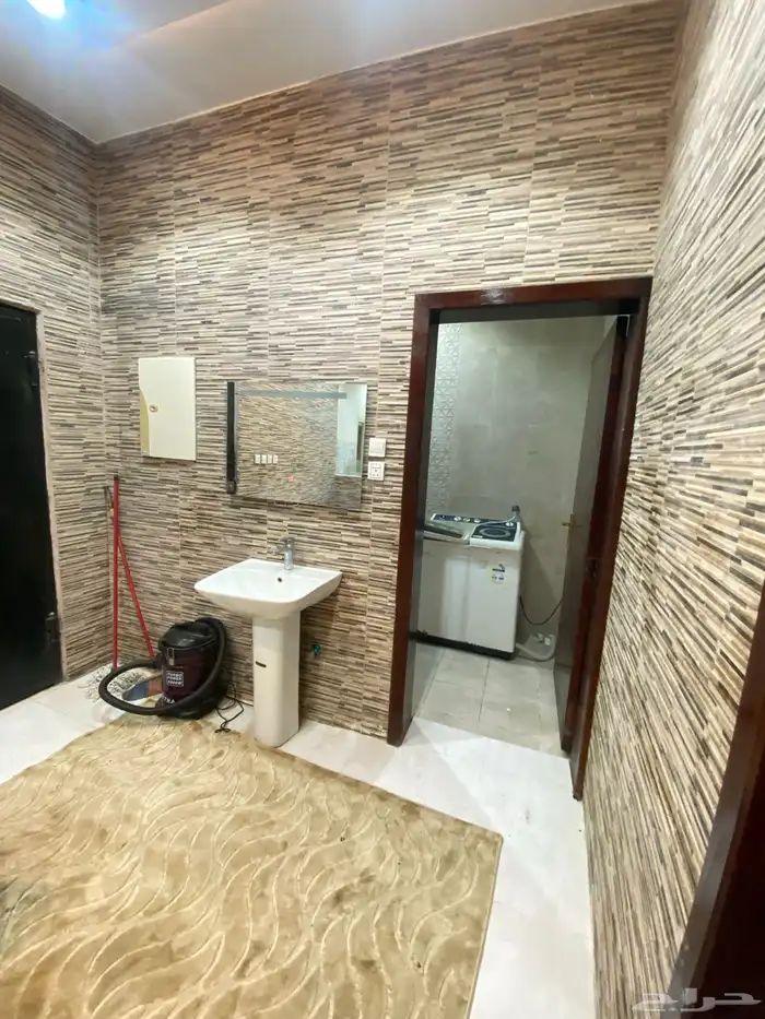 شقق سنوي مؤثث طريق الامير سلطان(الميه)خلف عنوان القهوه 4