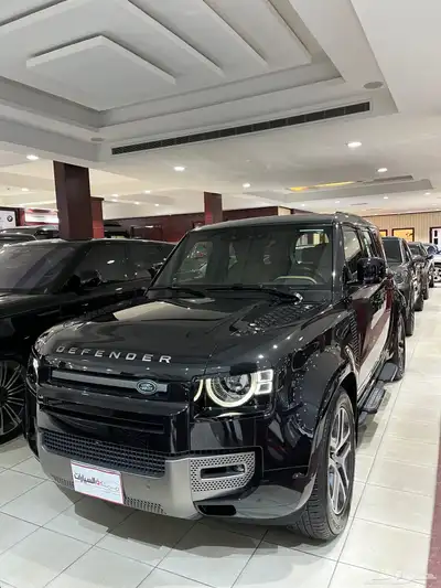 لاند روفر ديفيندر x-dynamic HSE P400 2025 0