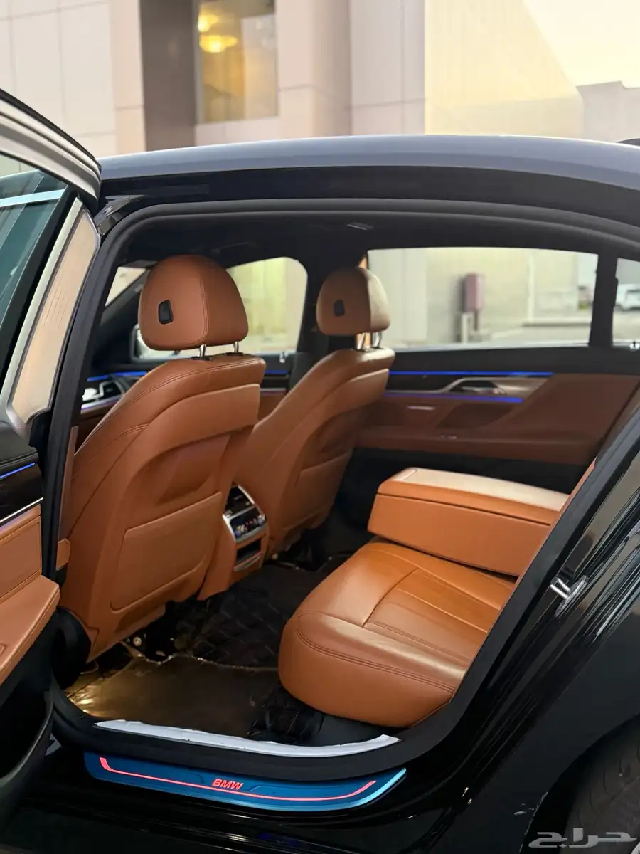 BMW 730 2022 5