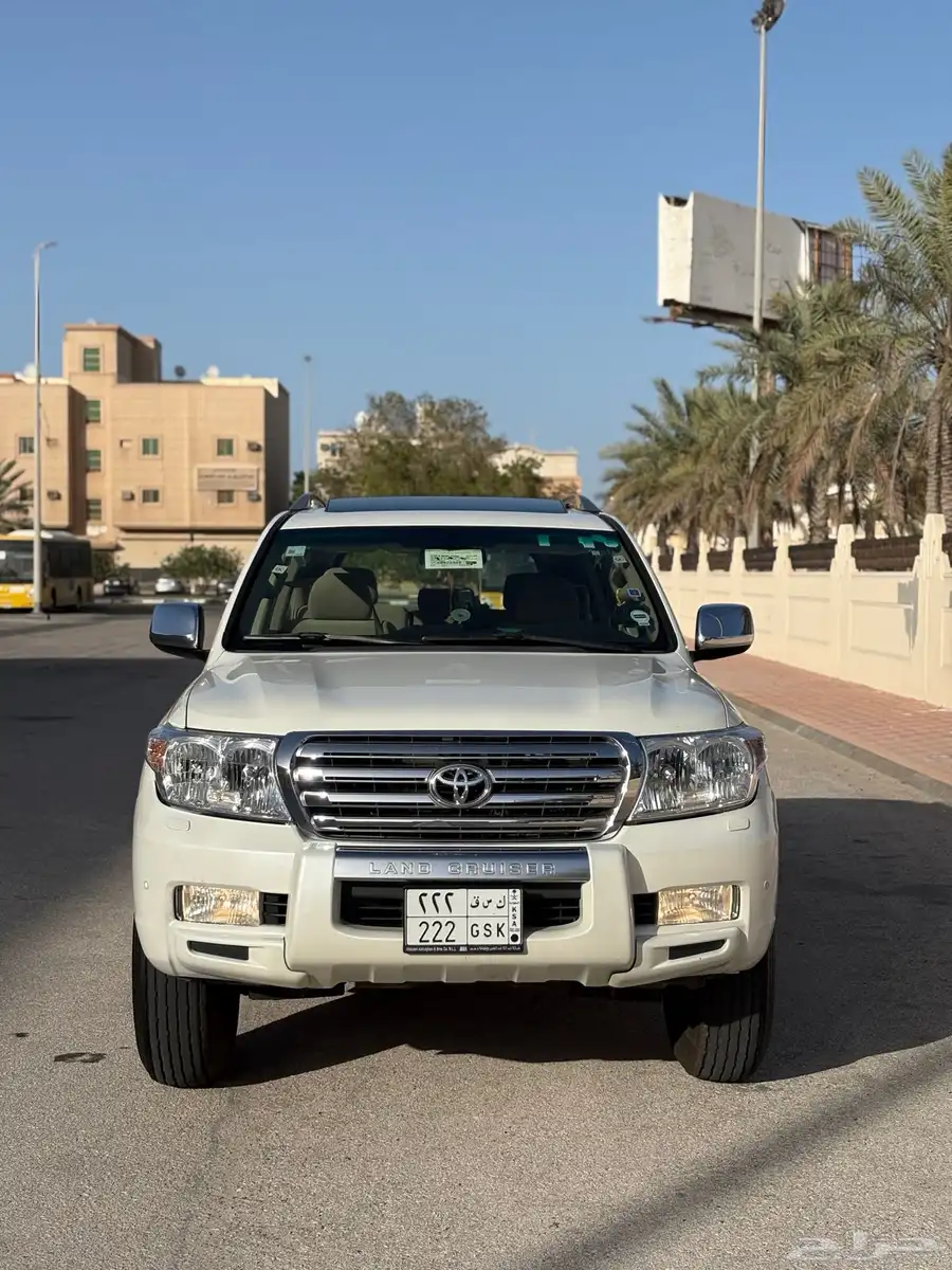 لاندكروزر 4