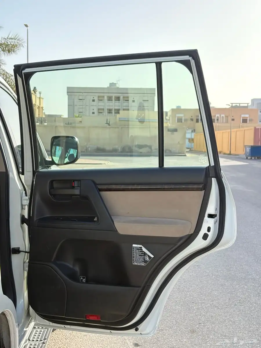 لاندكروزر 8
