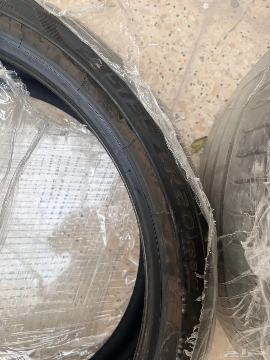 كفرات Pirelli Run Flat شبه جديدة مقاس 19 تاريخ 2025 2
